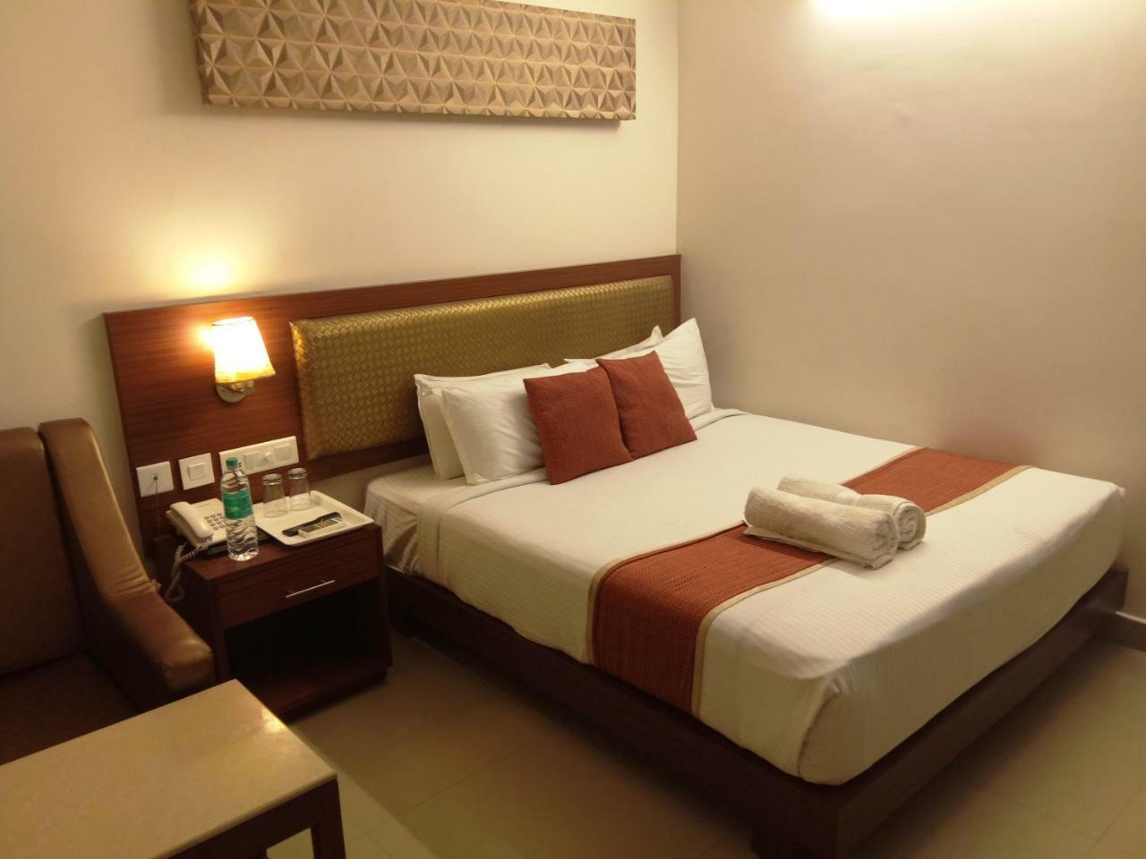 Hotel The Gopinivas Grand Kanyakumari Esterno foto