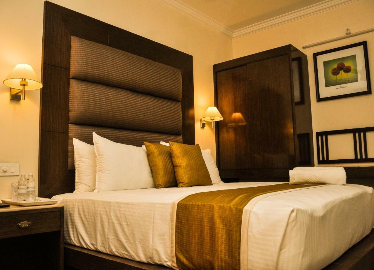 Hotel The Gopinivas Grand Kanyakumari Esterno foto
